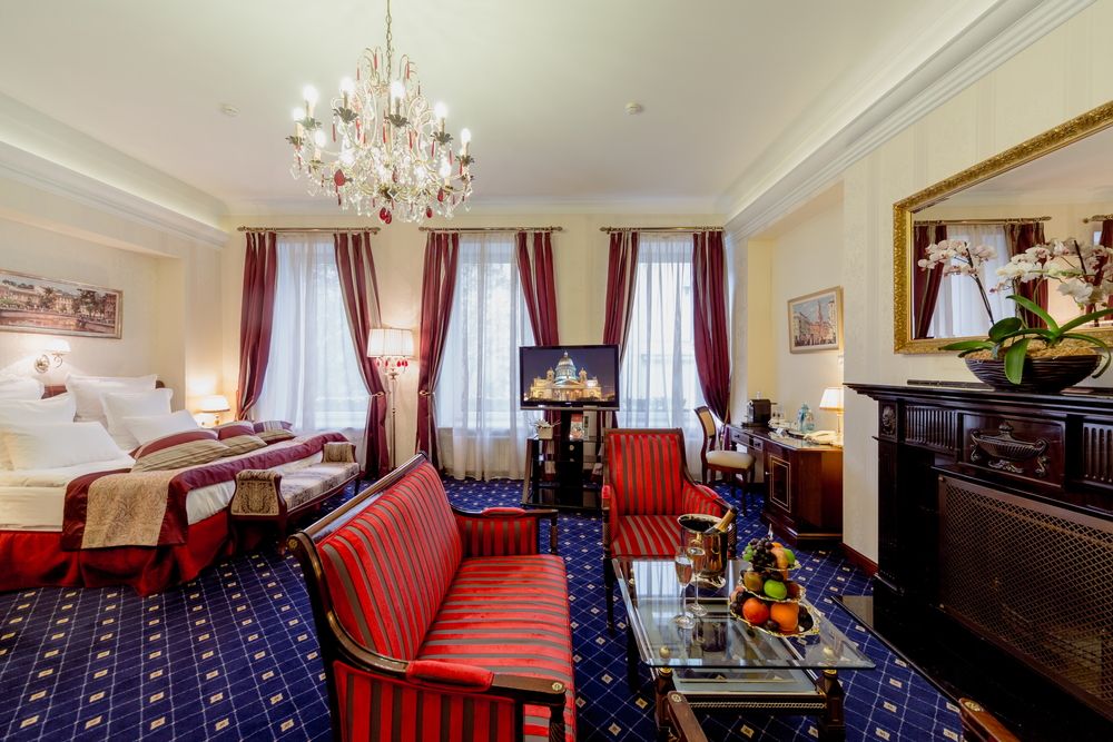 ЗОЛОТОЙ ТРЕУГОЛЬНИК БУТИК ОТЕЛЬ, отель - 208