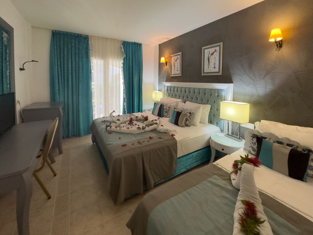 Tiana Beach Resort - 51