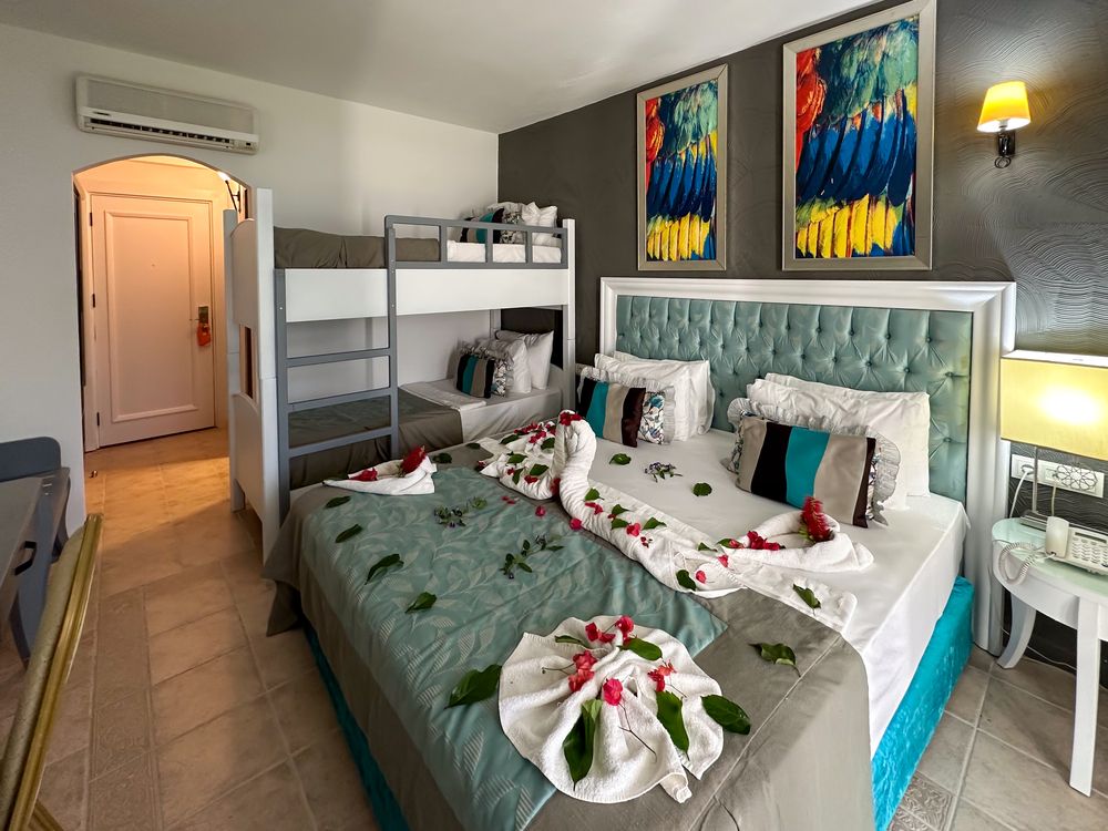 Tiana Beach Resort - 40