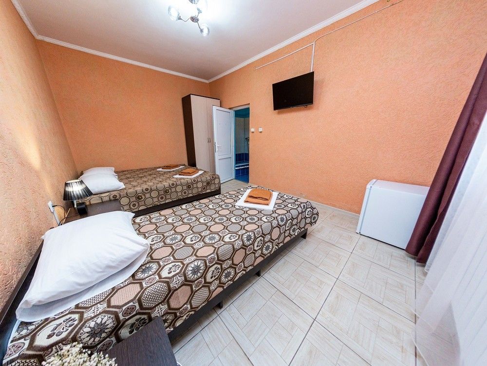 КЛЁН, гостиница - 1