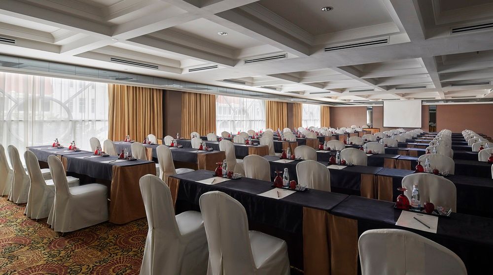 MAJESTIC HOTEL KUALA LUMPUR - 41