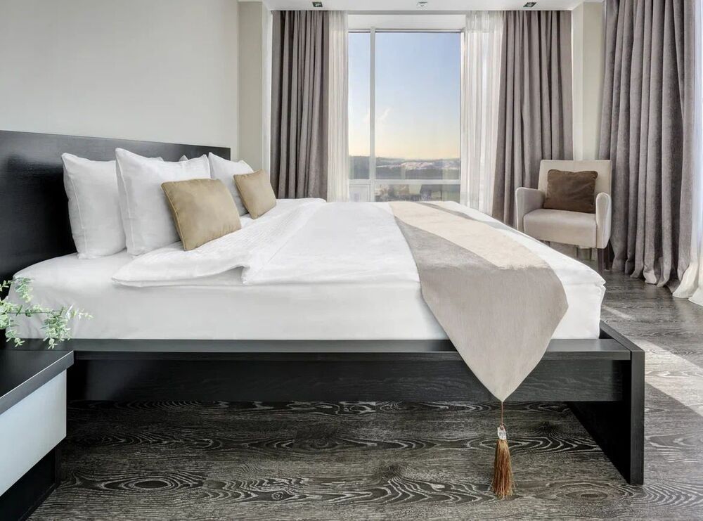 АСТРО ПЛАЗА, гостиница - 56