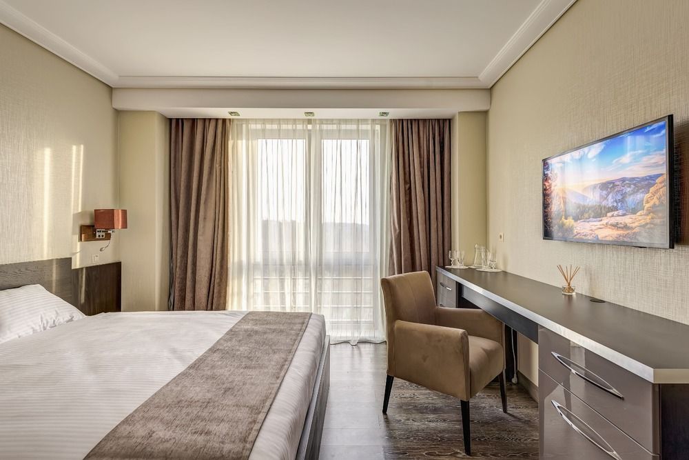 АСТРО ПЛАЗА, гостиница - 55