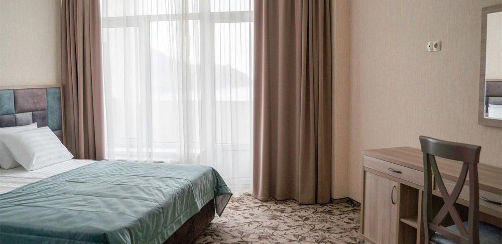 ДИНАСТИЯ, отель (Орджоникидзе) - 32