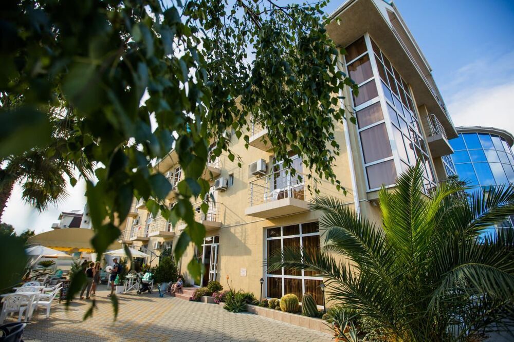 ЭДЕМ-2, гостевой дом - 1