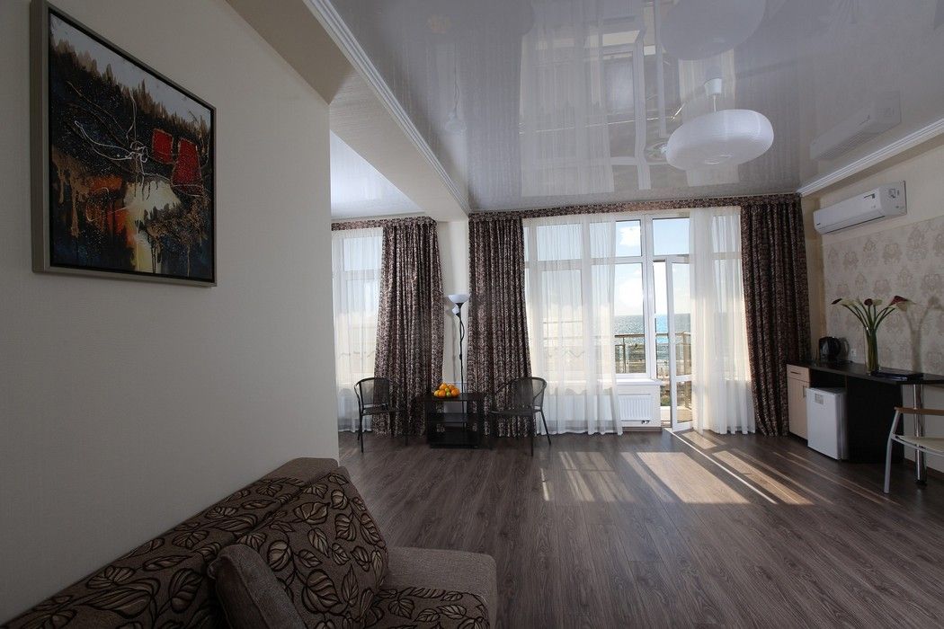 ЛУНА, отель - 71