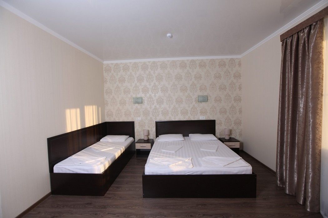 ЛУНА, отель - 40