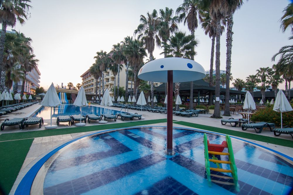 Meryan Hotel - 4