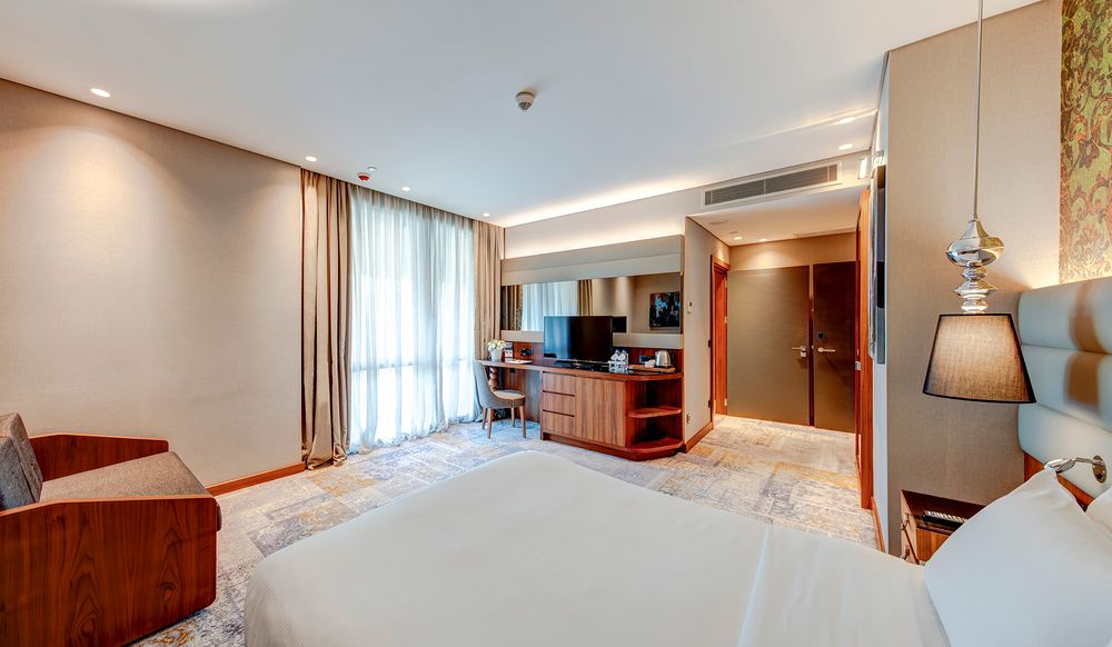 Double Tree by Hilton Hotel - Piyalepasa - 91