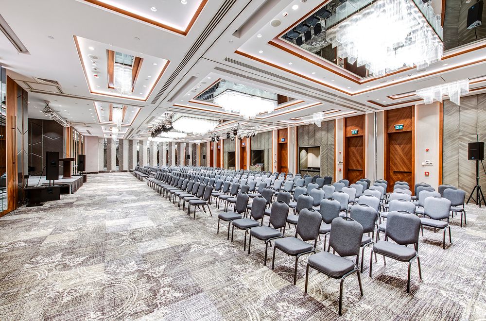 Double Tree by Hilton Hotel - Piyalepasa - 77