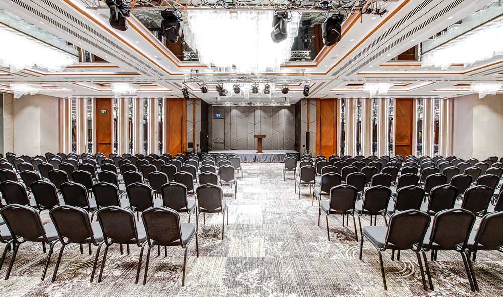 Double Tree by Hilton Hotel - Piyalepasa - 75