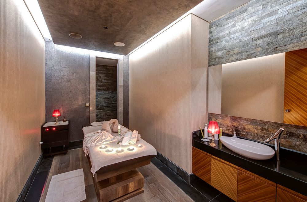 Double Tree by Hilton Hotel - Piyalepasa - 49