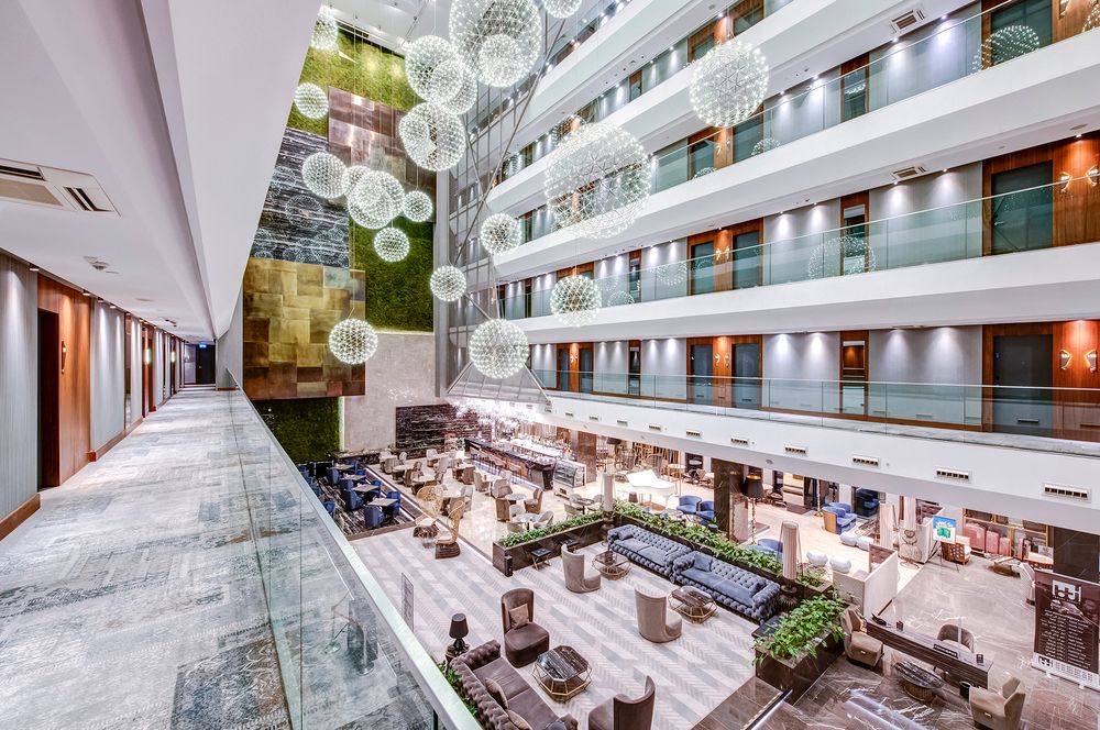 Double Tree by Hilton Hotel - Piyalepasa - 29