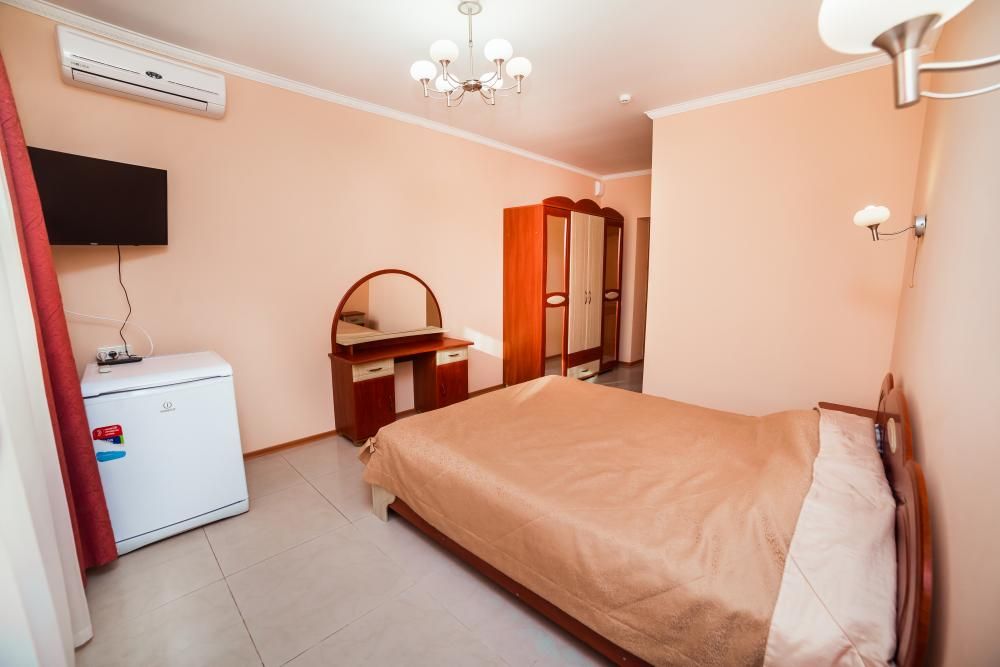 КАМИЛЛА, отель (Николаевка) - 39