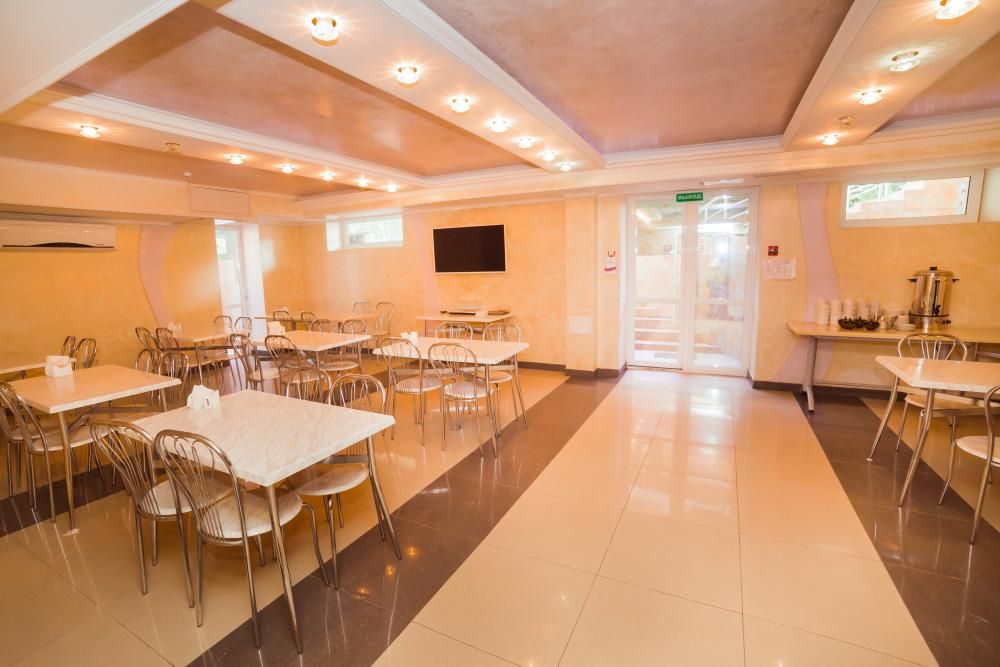 КАМИЛЛА, отель (Николаевка) - 11