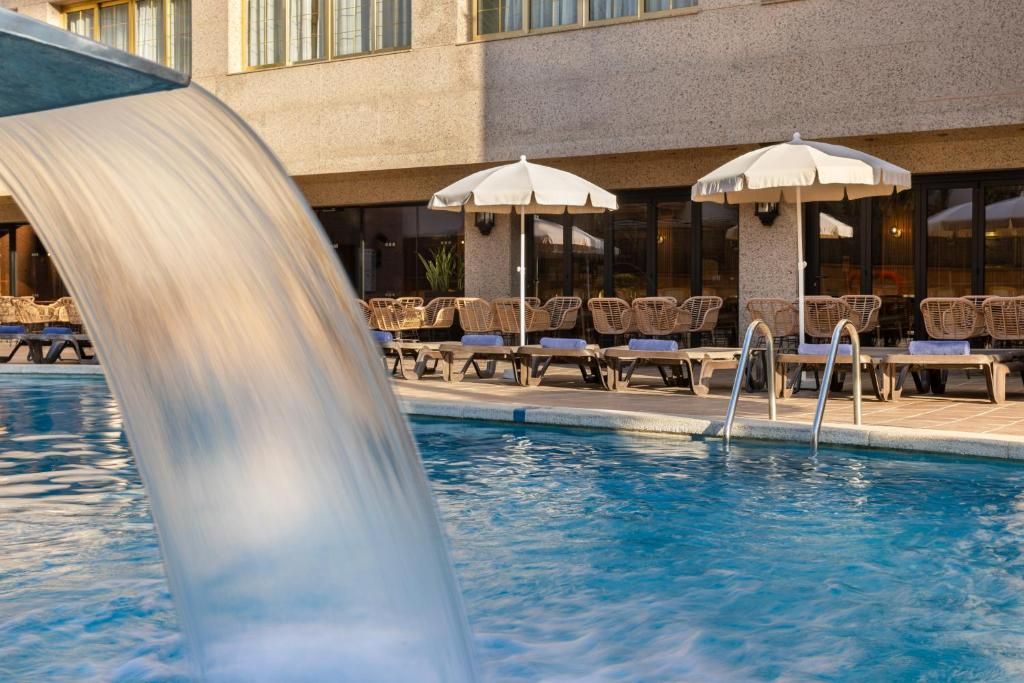 H TOP AMAIKA (only adults 16+) - 10