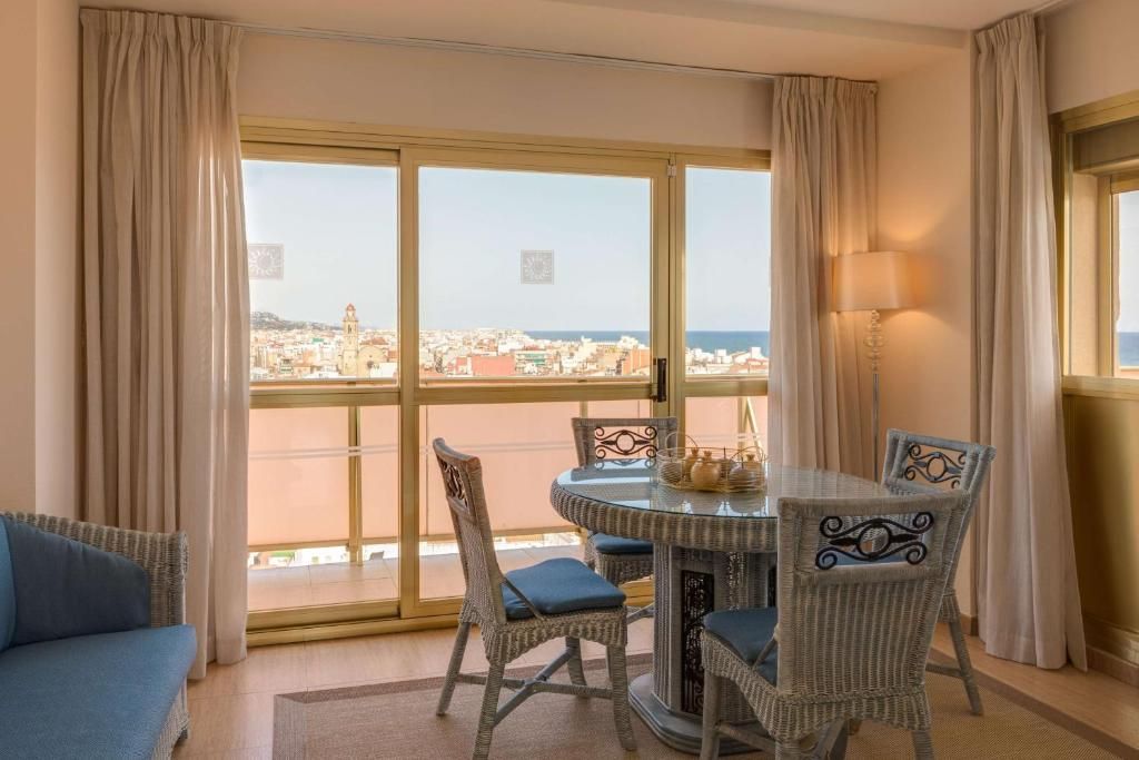 H TOP AMAIKA (only adults 16+) - 5