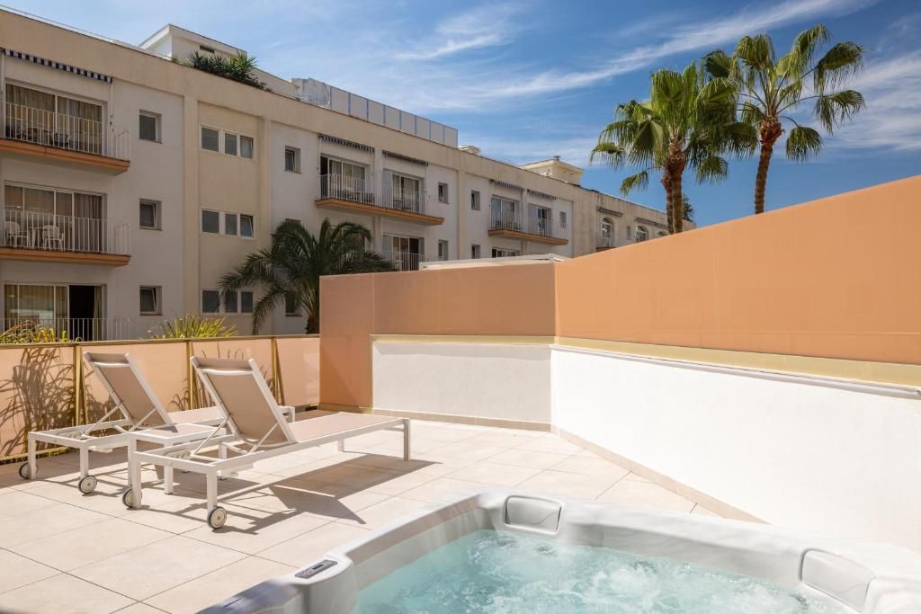 H TOP AMAIKA (only adults 16+) - 4