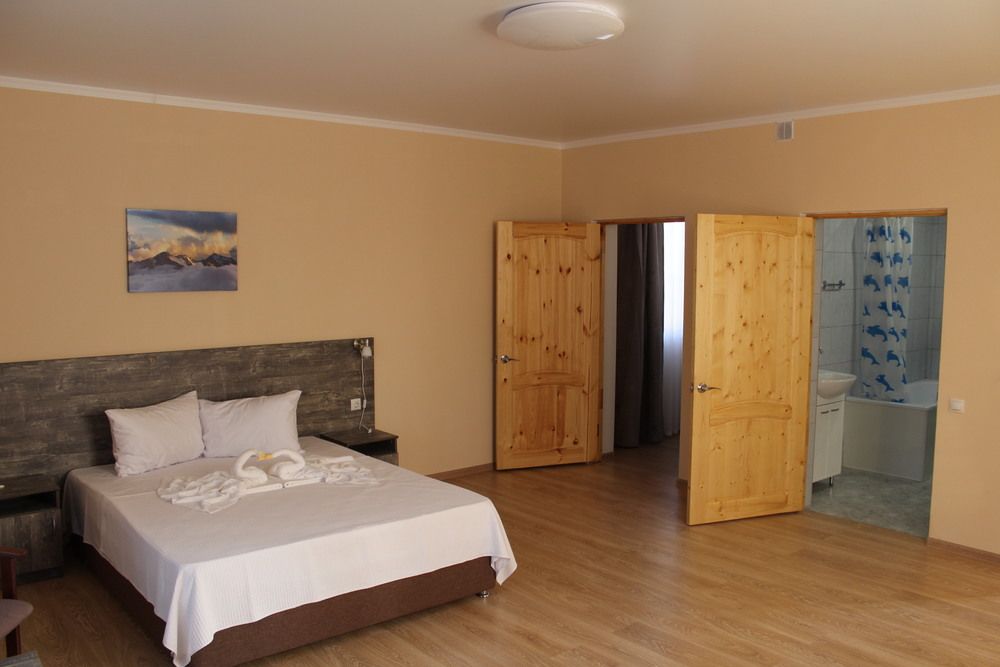 ЭКО VILLAGE (бывш. НАТАЛИ), гостевой комплекс стандарт - 19