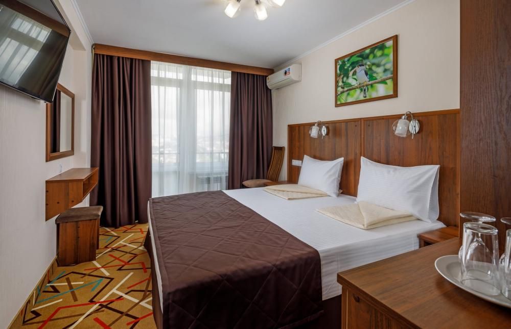 ПРИВЕТЛИВЫЙ БЕРЕГ, пансионат - 1