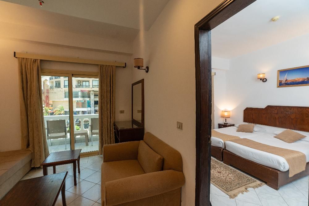 MINAMARK RESORT - 104