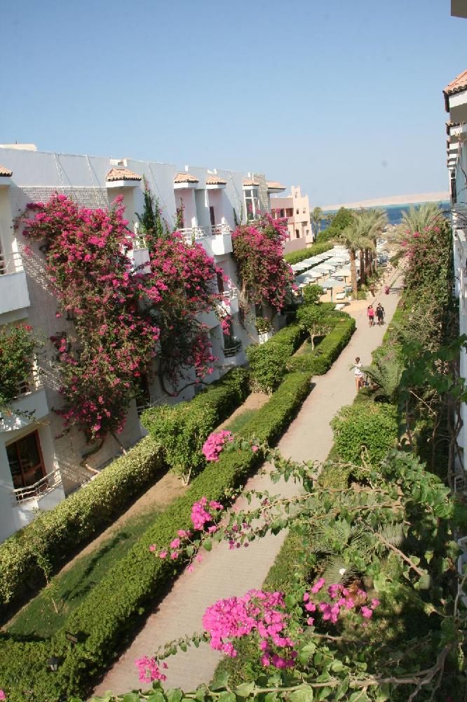 MINAMARK RESORT - 94