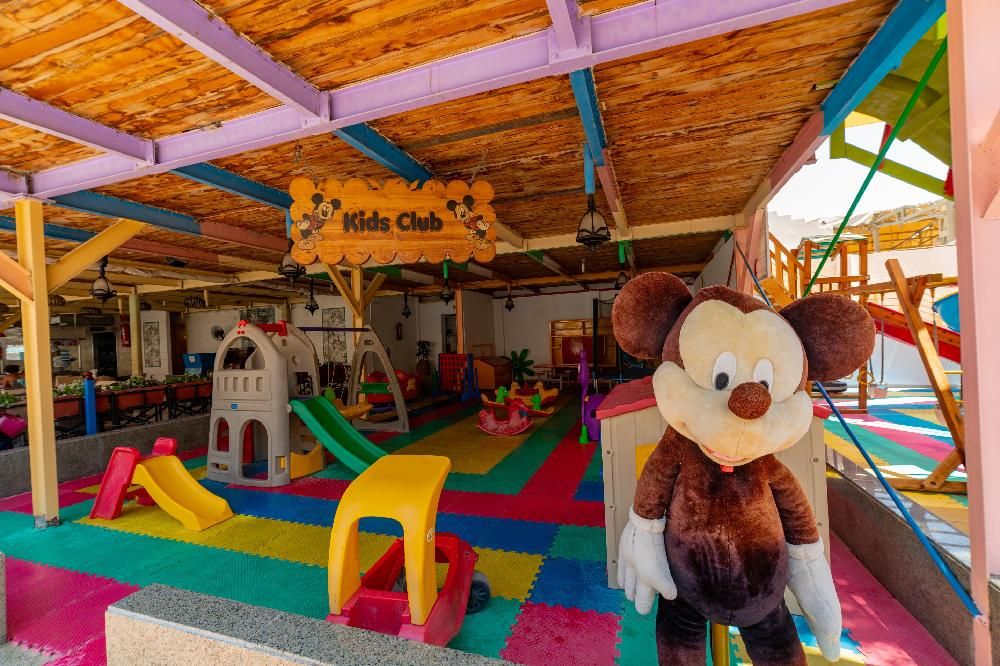 MINAMARK RESORT - 81