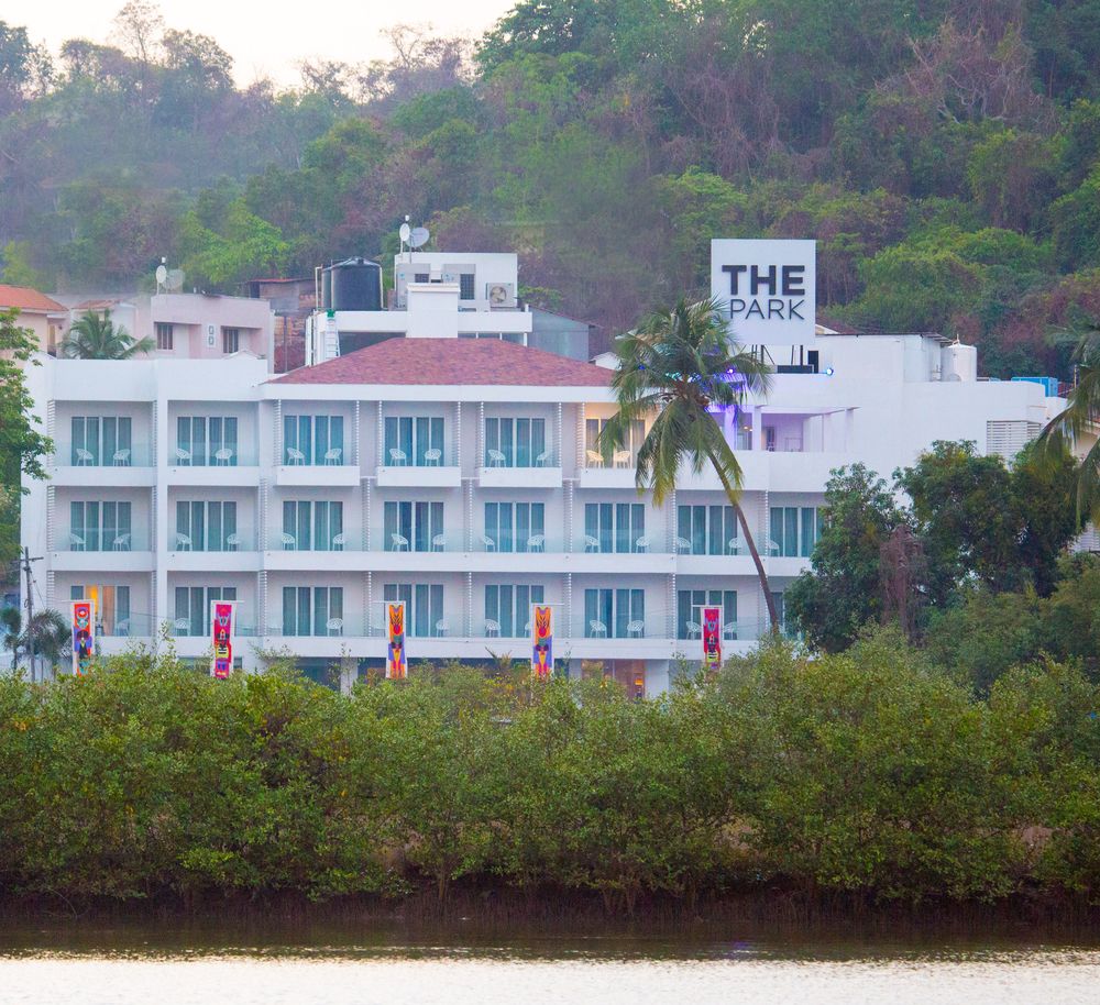 THE PARK RIVER BAGA BOUTIQUE - 22