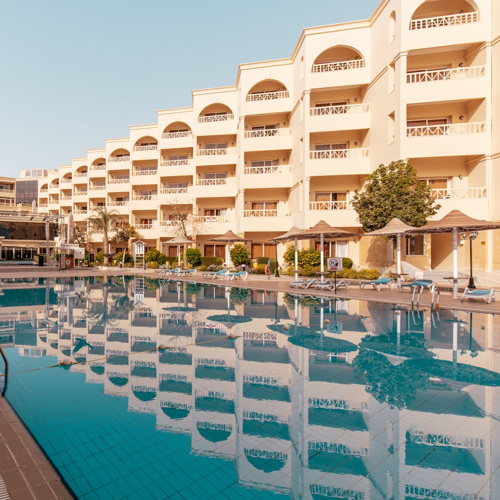 AMC ROYAL HOTEL & SPA - 10