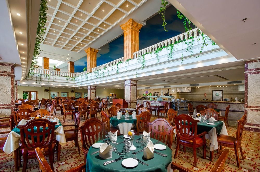 TITANIC PALACE - 4