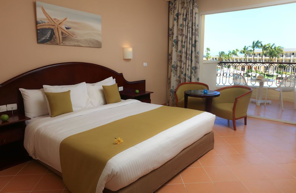 JAZ ROYAL PALMARIVA (ex. LABRANDA ROYAL MAKADI) - 38