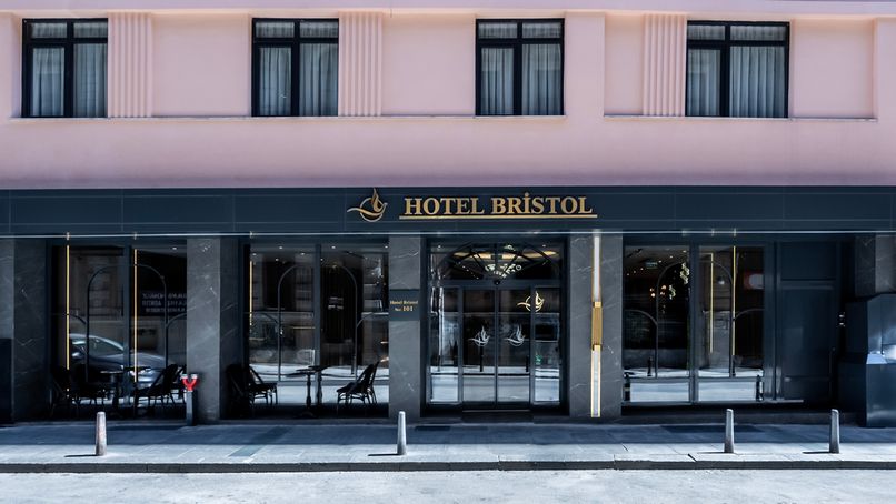 Bristol Hotel - 1