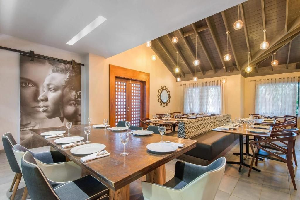 EMOTIONS BY HODELPA JUAN DOLIO - 33