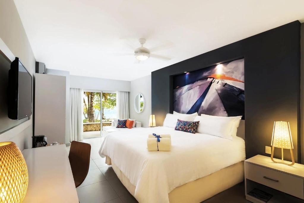 EMOTIONS BY HODELPA JUAN DOLIO - 31