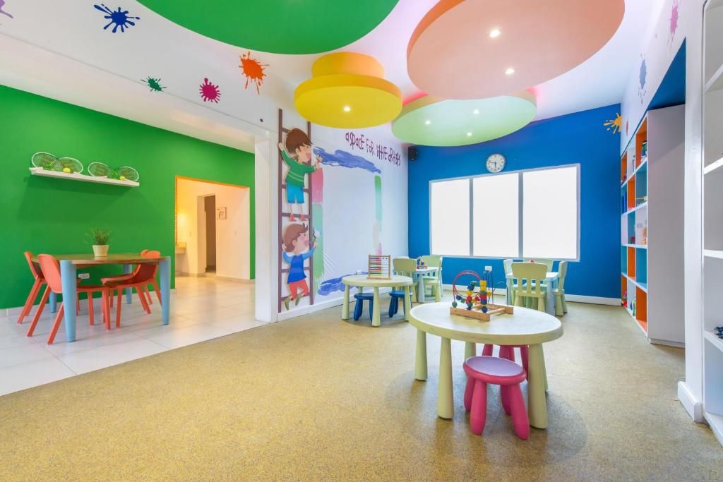 EMOTIONS BY HODELPA JUAN DOLIO - 20