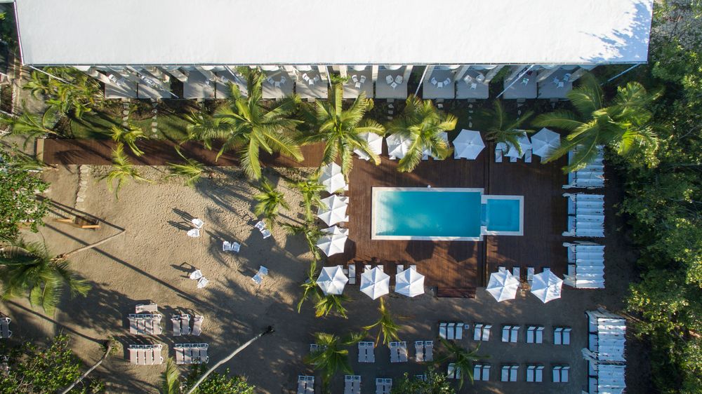 EMOTIONS BY HODELPA JUAN DOLIO - 43