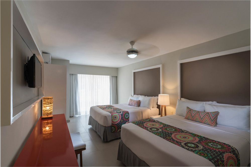 EMOTIONS BY HODELPA JUAN DOLIO - 69