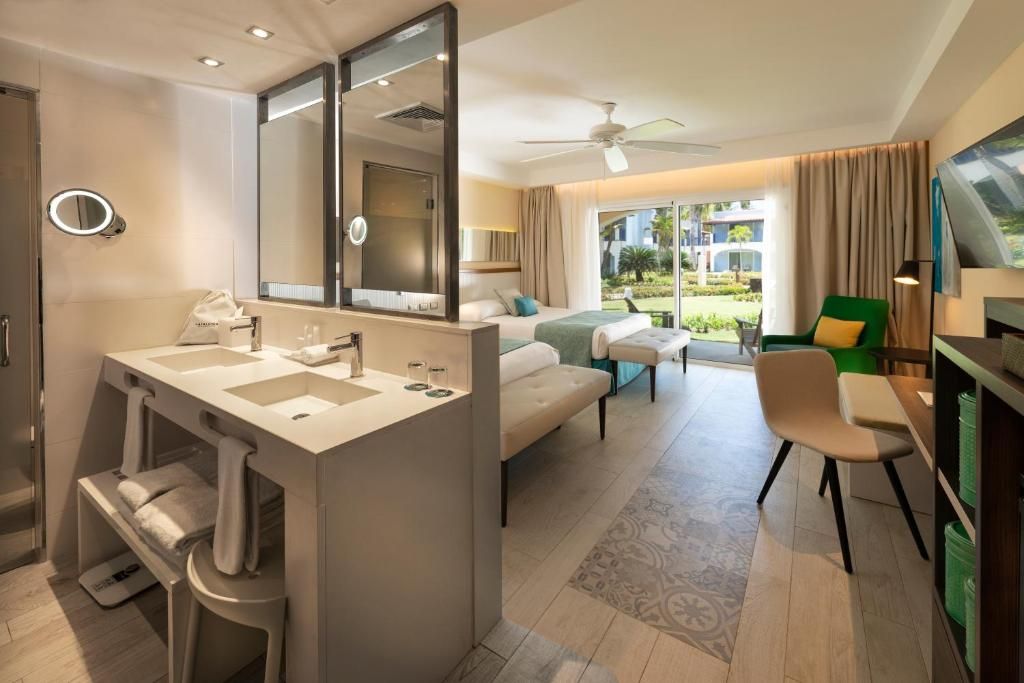 CATALONIA BAYAHIBE - 30