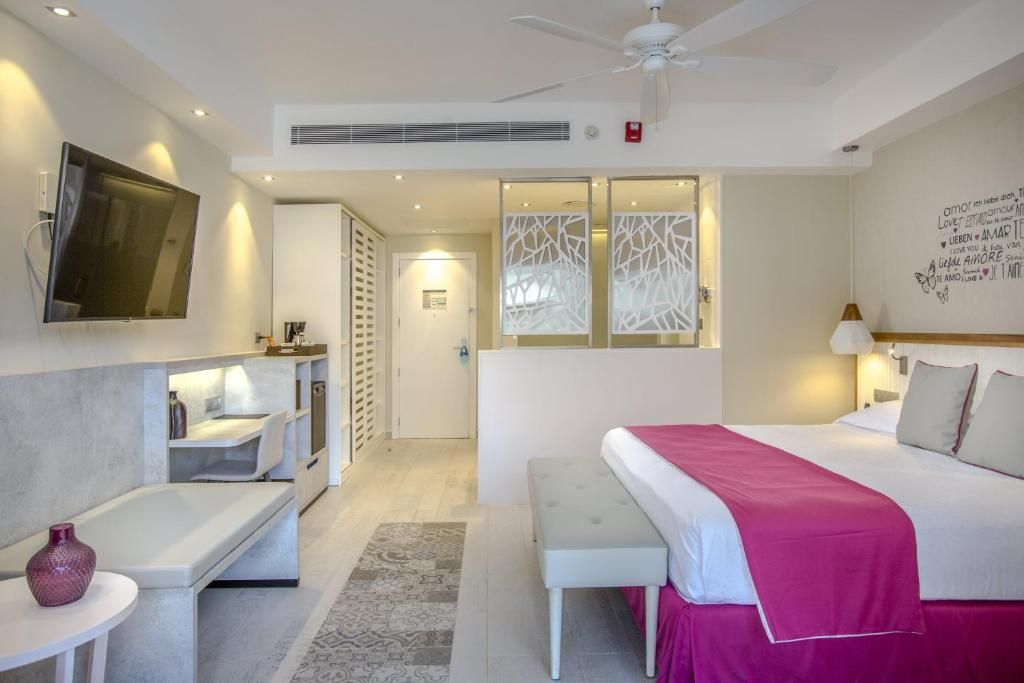 CATALONIA BAYAHIBE - 26