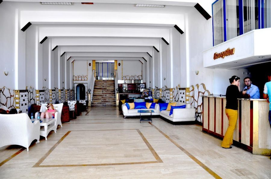 Sunpoint Family Resort - 2