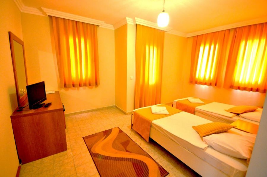 Sunpoint Family Resort - 9