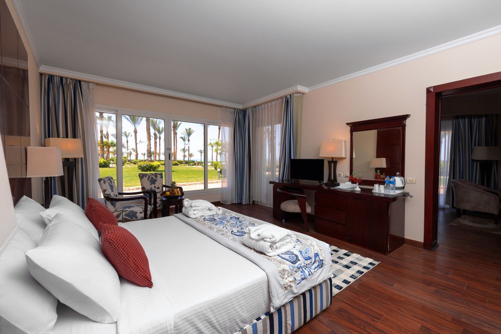 AMWAJ OYOUN RESORT & SPA - 76