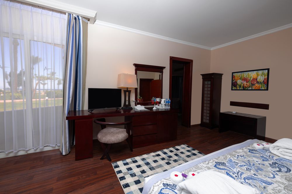 AMWAJ OYOUN RESORT & SPA - 75