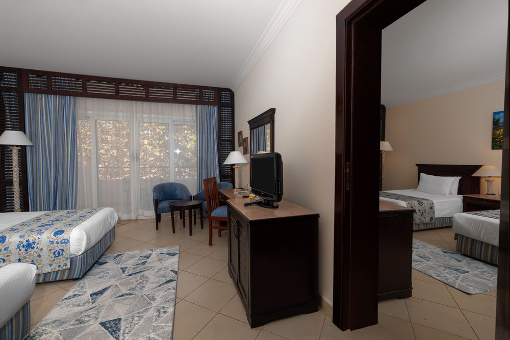 AMWAJ OYOUN RESORT & SPA - 57