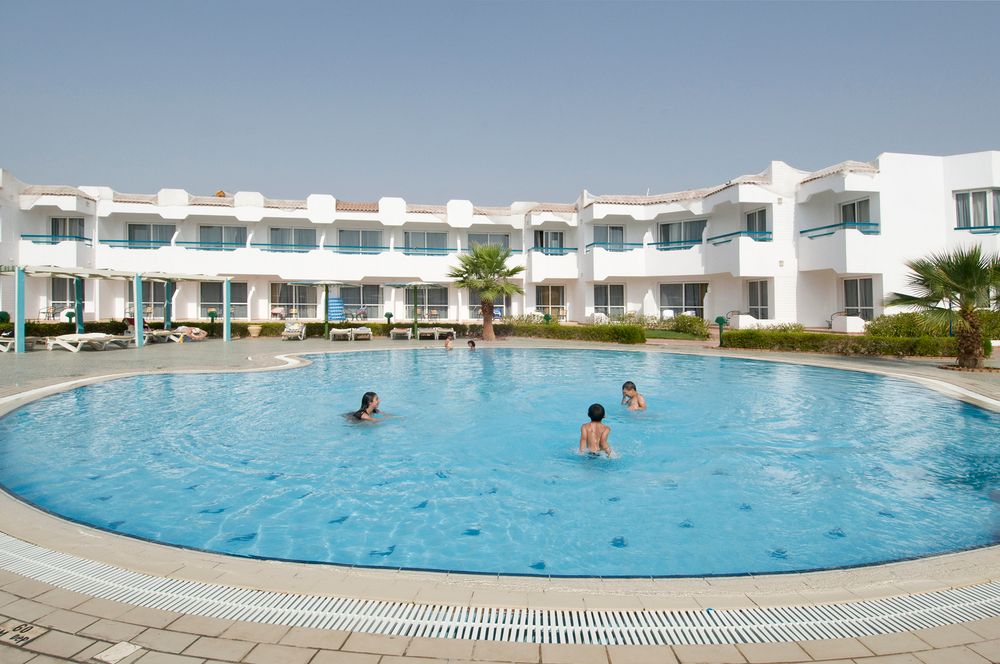 DREAMS VACATION RESORT - 12
