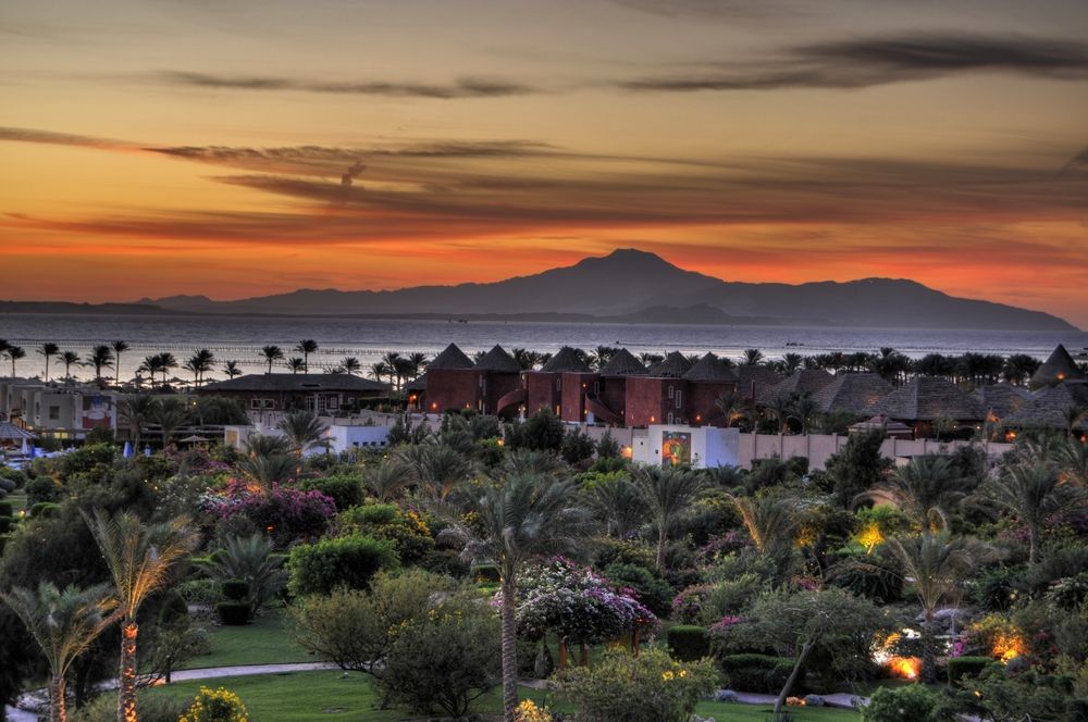 AURORA ORIENTAL RESORT - 3