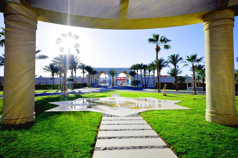 AURORA ORIENTAL RESORT - 5