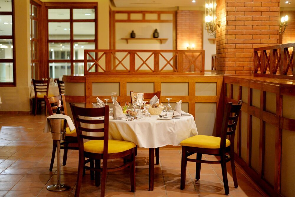 AURORA ORIENTAL RESORT - 28