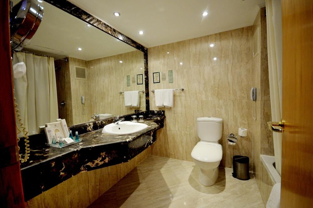 AURORA ORIENTAL RESORT - 97