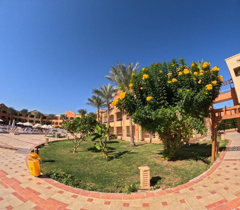 REGENCY PLAZA AQUA PARK & SPA RESORT - 4